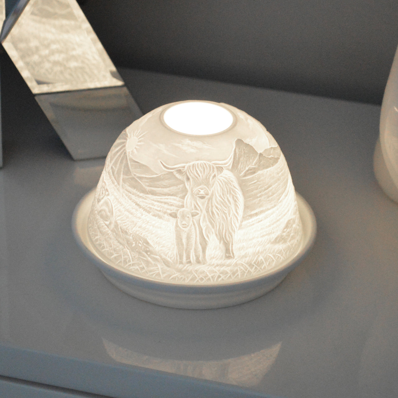 Highland Cow Tealight Dome